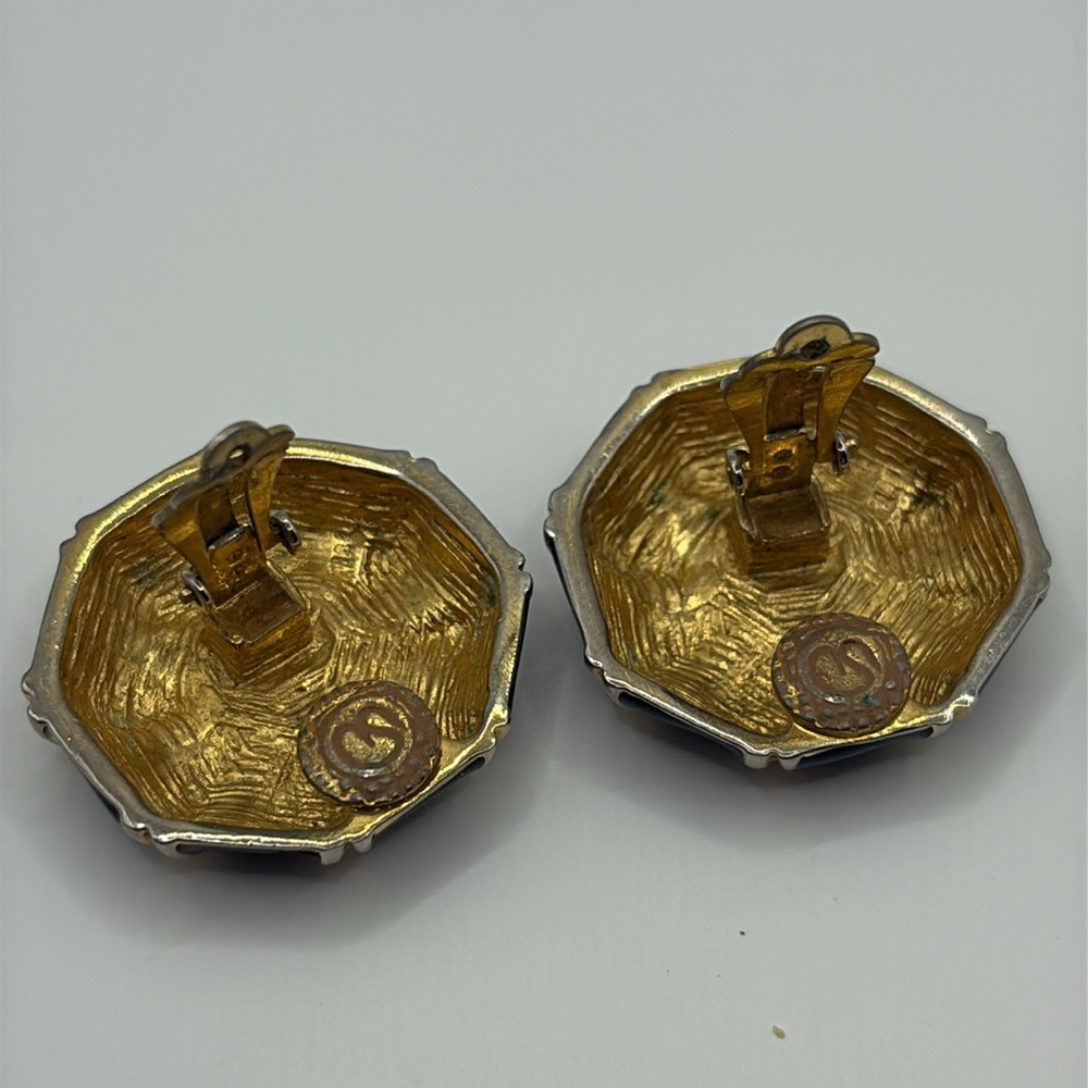 Vintage 80’s St. John Black Enamel and Gold Clip-on Logo Earrings - Picture 3 of 5